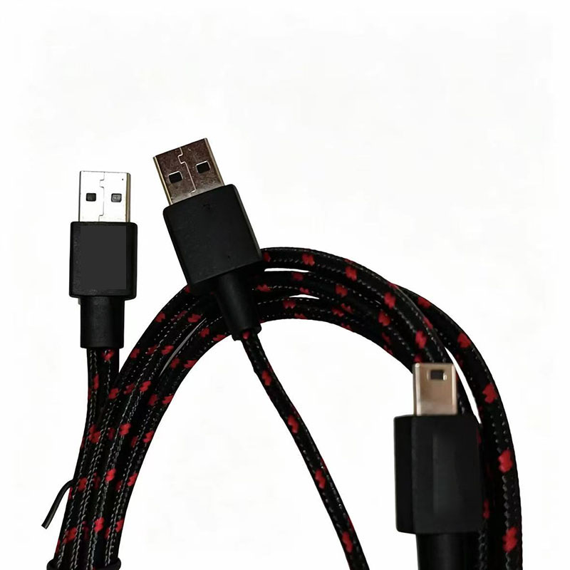 Cavo USB intrecciato da 1,8 m, - Gaming Keyboard Hyperx recensione e prezzo