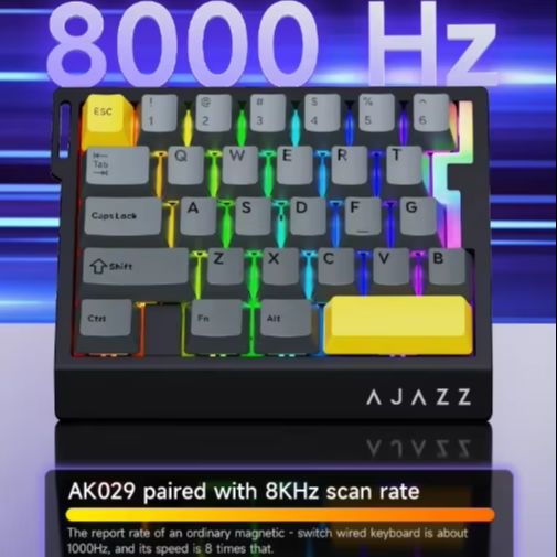 Tastiera da Gaming Cablata AK0 - Gaming Keyboard Hand recensione e prezzo