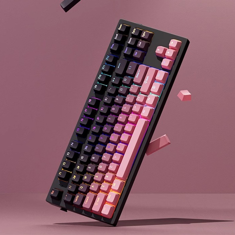 134 tasti sfumati Lucky Red RG - Gaming Keyboard No Rgb recensione e prezzo
